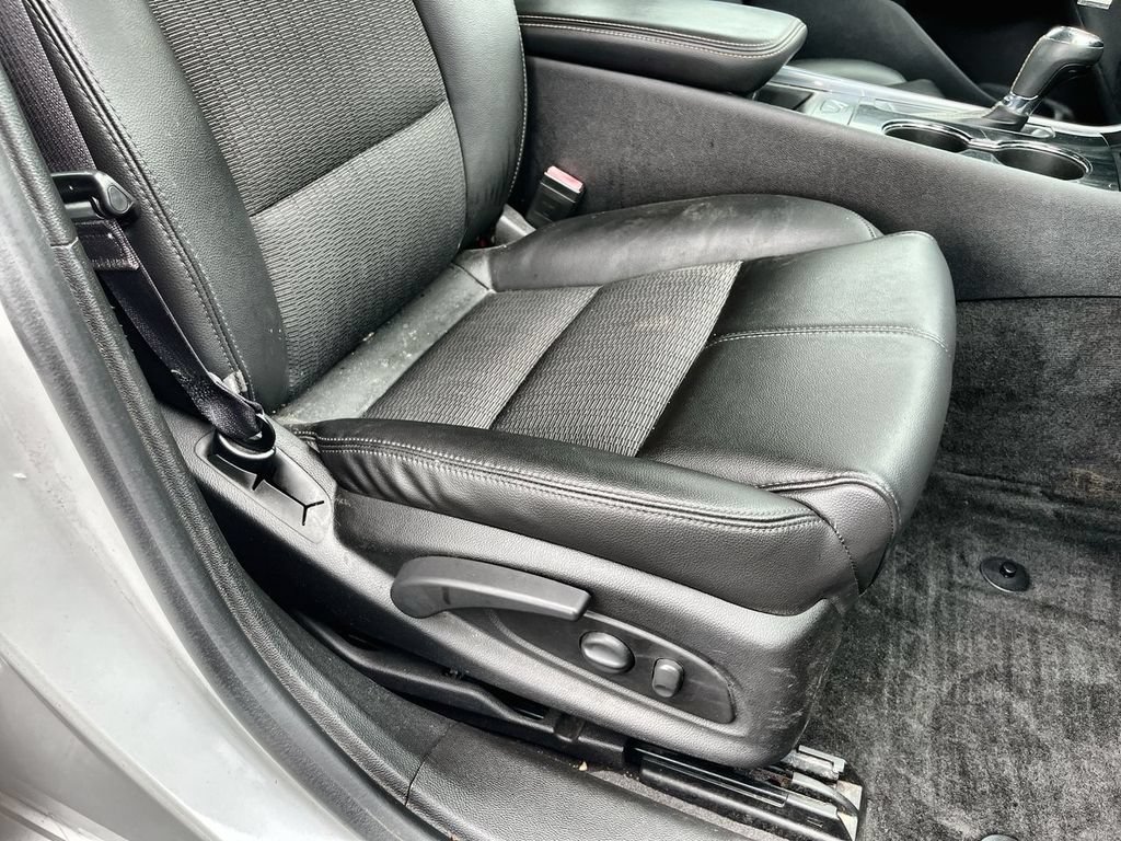 Certified 2016 Chevrolet Impala LT w/ Convenience Package FWD image 25