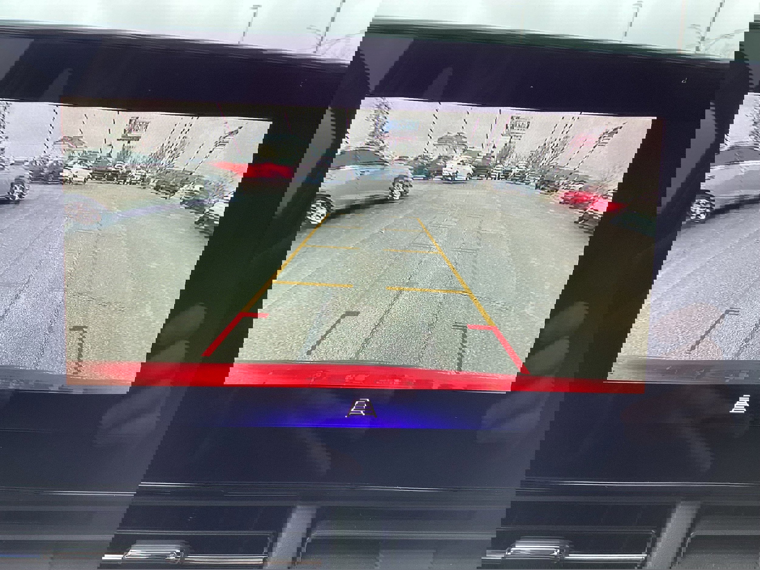 Used 2024 Chevrolet Trax ACTIV w/ Sunroof Package image 23