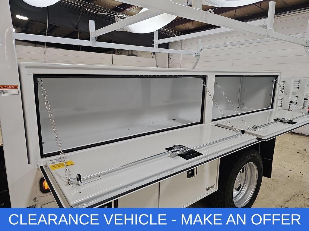 New 2026 RAM 5500 Tradesman AWD/4WD image 43