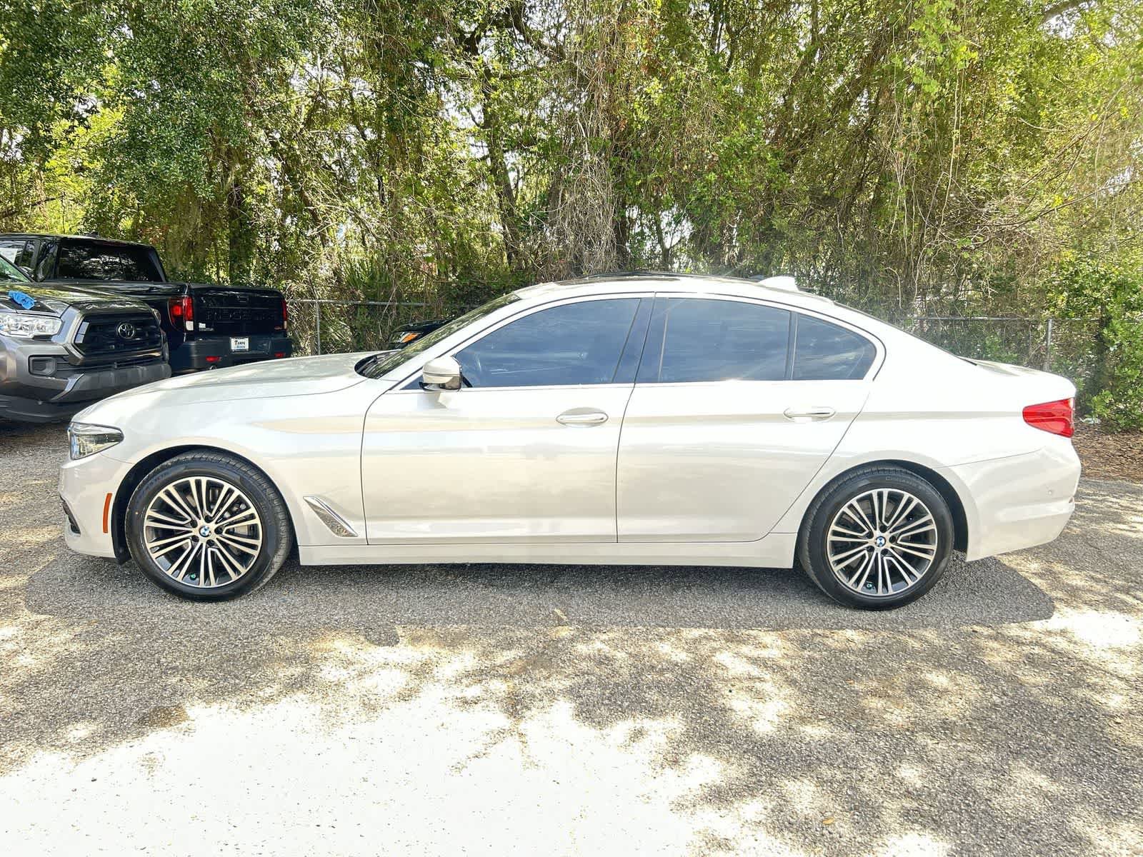 Used 2018 BMW 540i xDrive AWD/4WD image 4