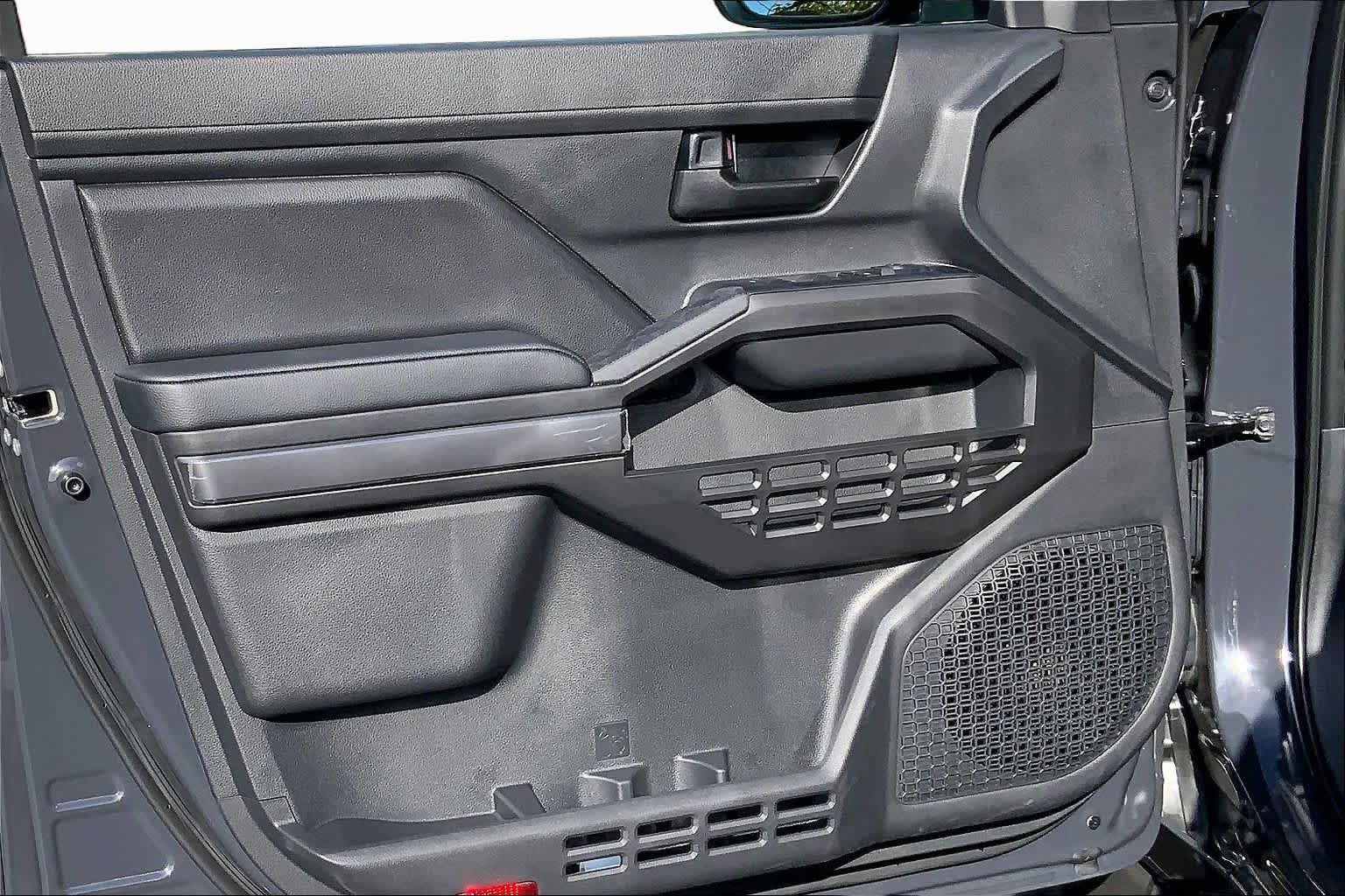 New 2026 Toyota Tacoma SR5 AWD/4WD image 10