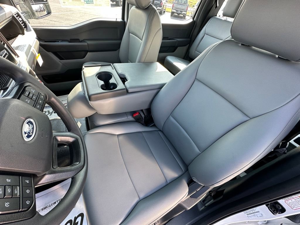 New 2026 Ford F250 XL image 15
