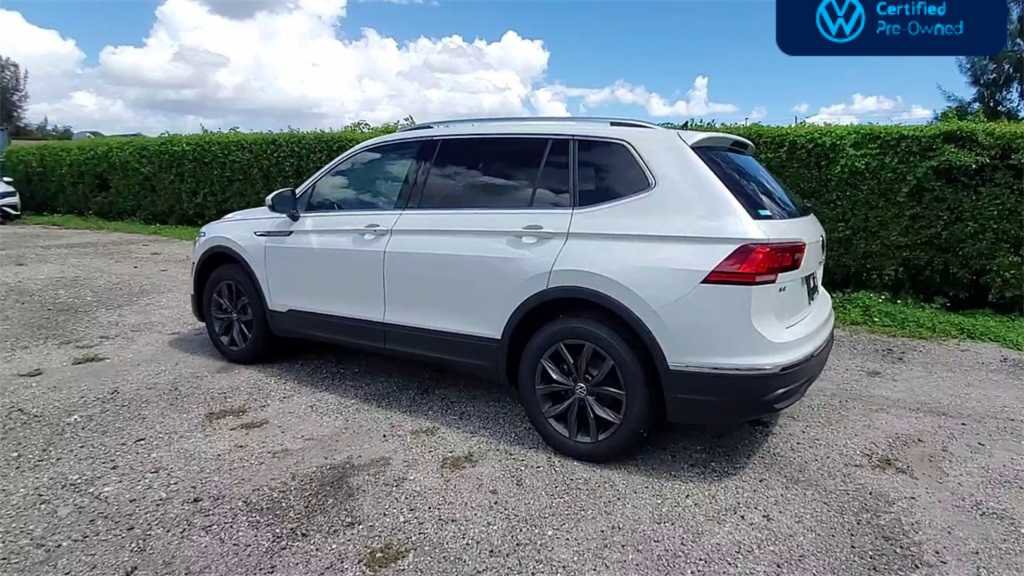 Used 2023 Volkswagen Tiguan SE image 6