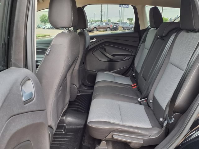 Used 2017 Ford Escape SE FWD image 7