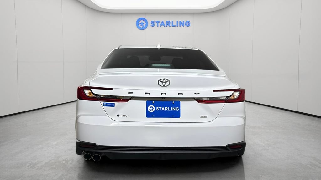 Used 2025 Toyota Camry SE w/ Convenience Package FWD image 8