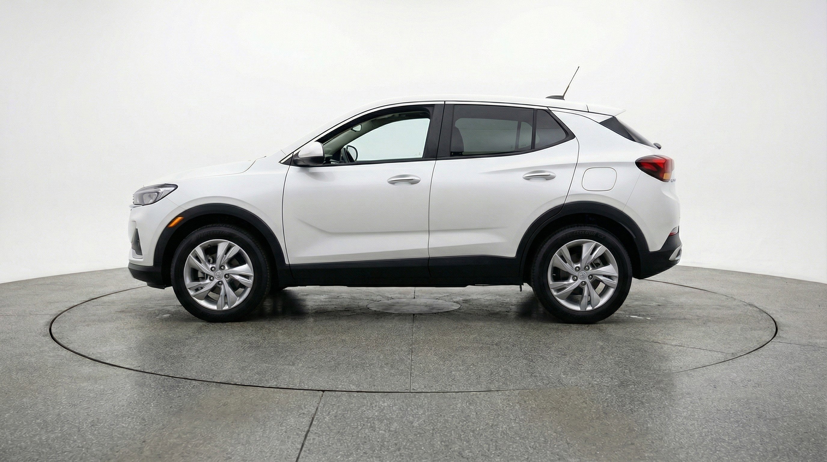 Used 2025 Buick Encore GX Preferred image 5