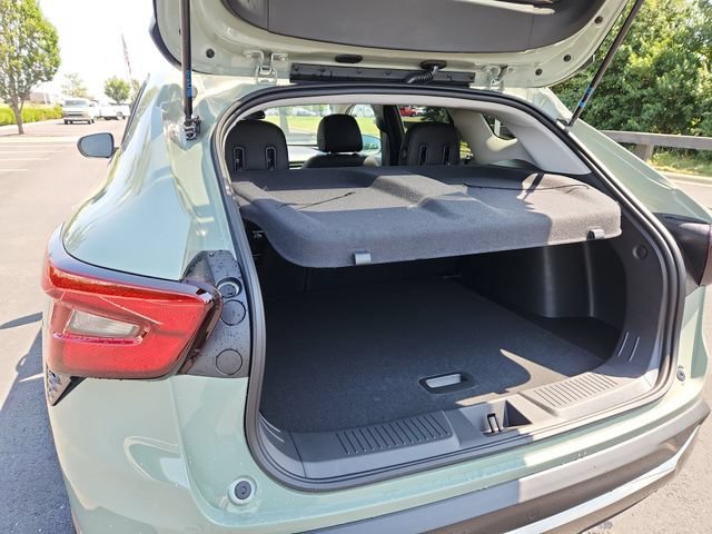 New 2026 Chevrolet Trax ACTIV w/ Sunroof Package FWD image 18