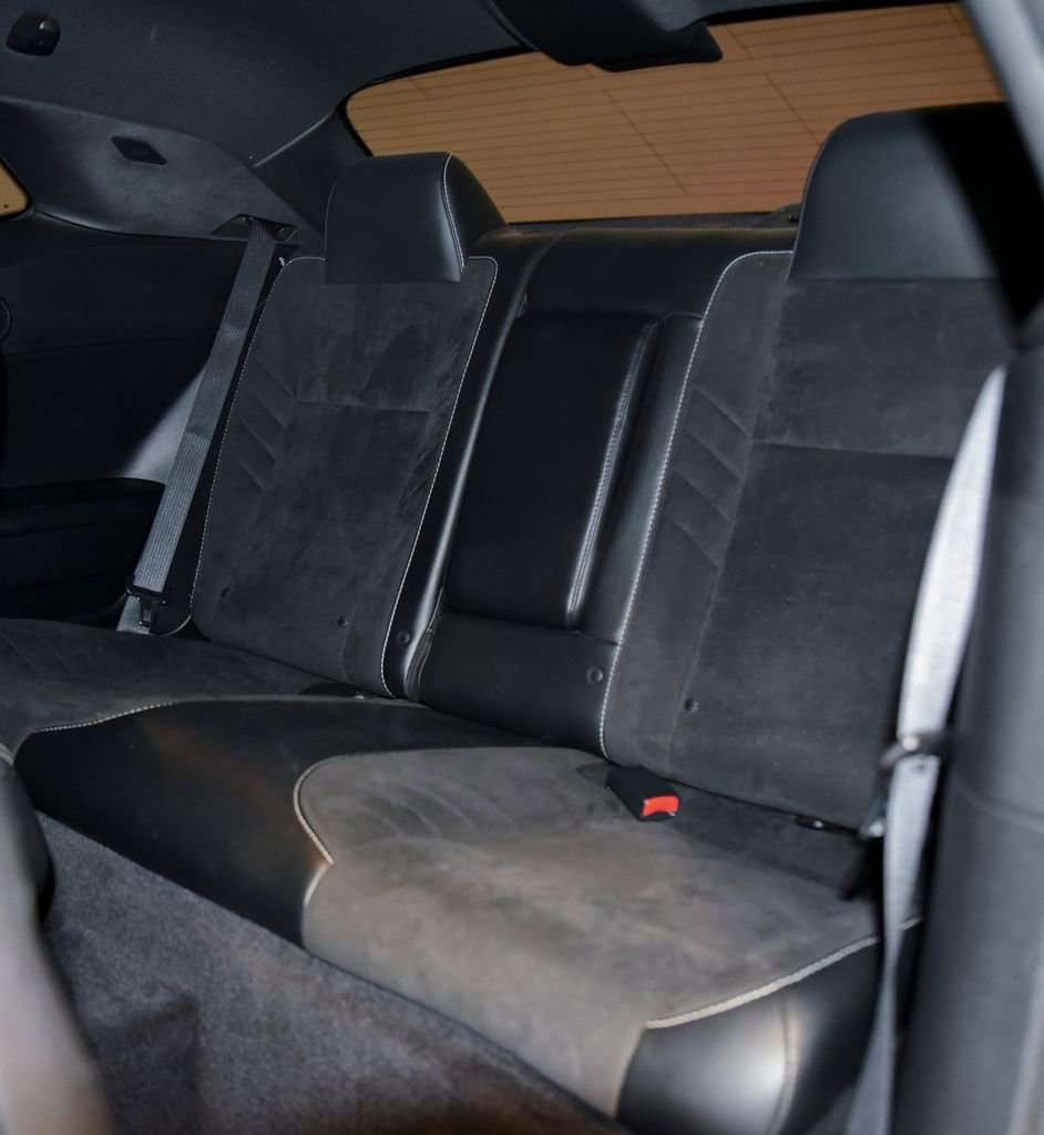 Used 2017 Dodge Challenger SRT w/ Technology Group RWD image 10