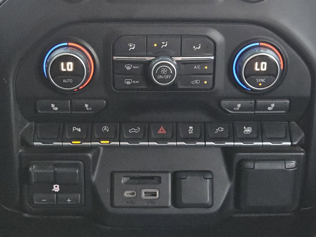 Used 2019 Chevrolet Silverado 1500 LT w/ Texas Edition image 15