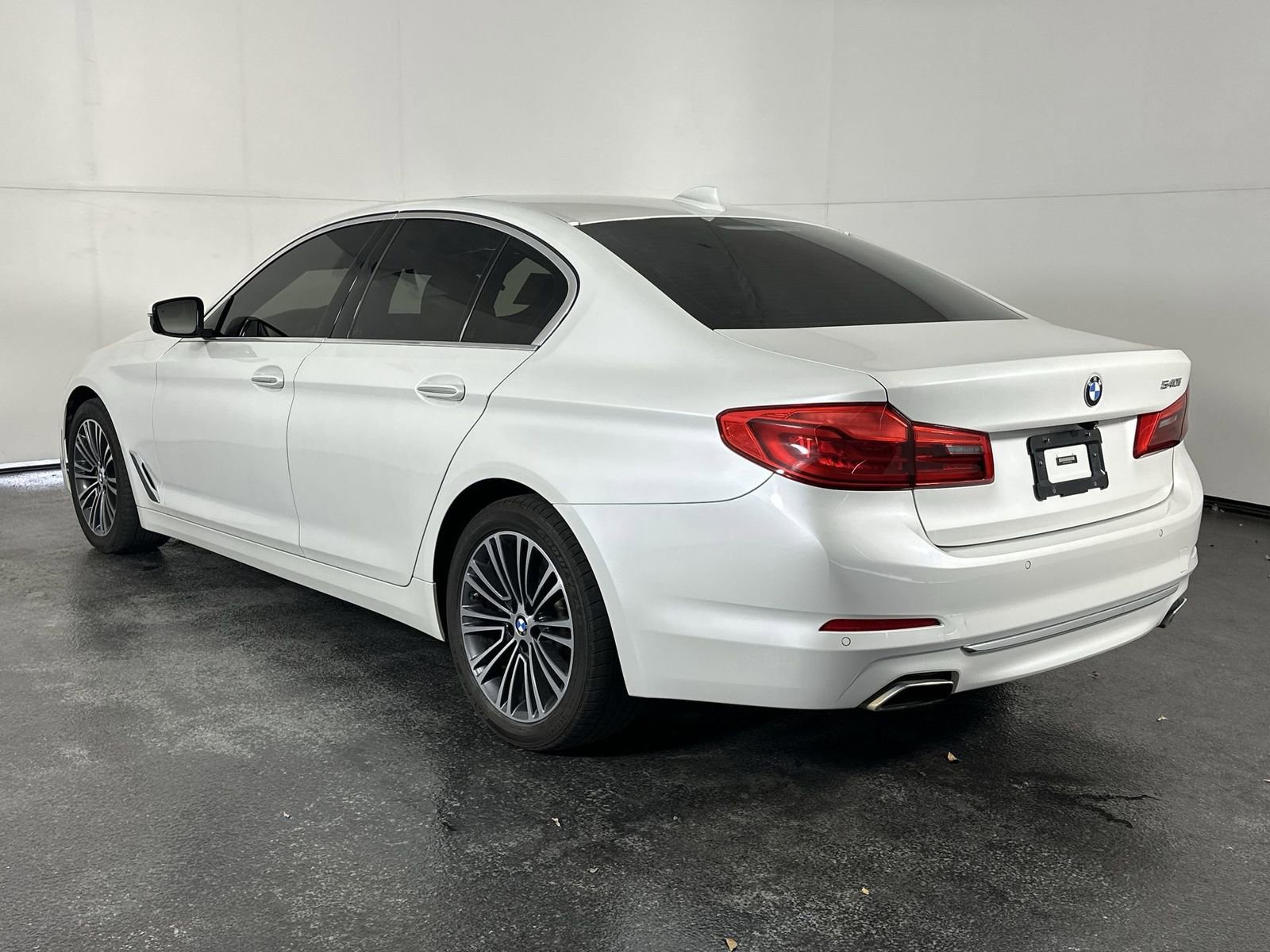 Used 2018 BMW 540i image 6