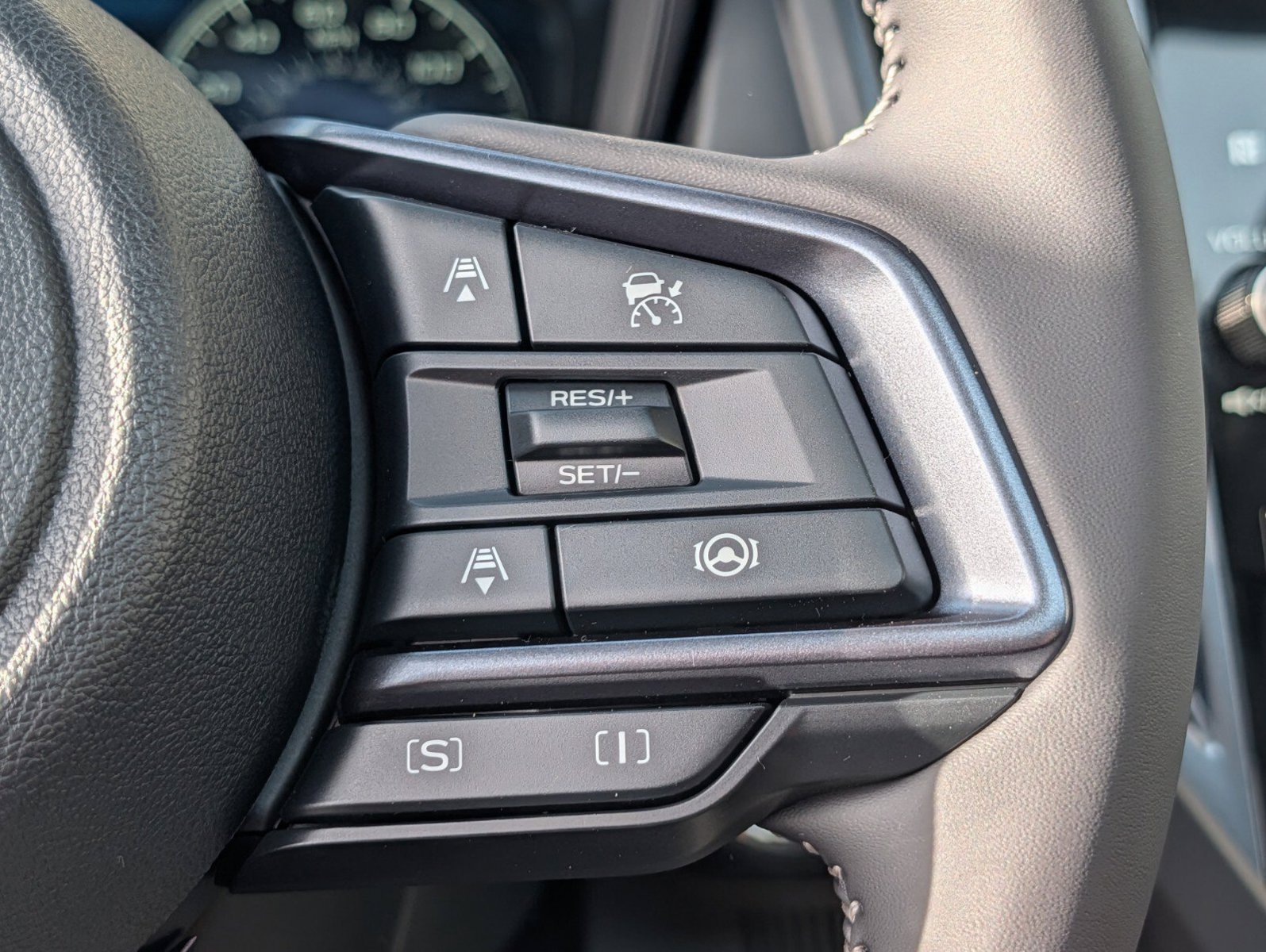 New 2026 Subaru Forester Touring AWD/4WD image 36