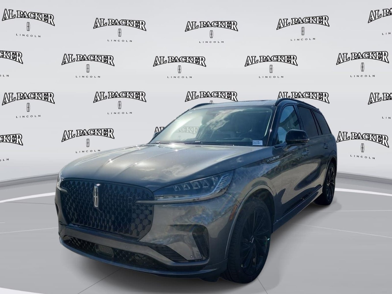 New 2027 Lincoln Aviator Reserve w/ Jet Appearance Package RWD image 1