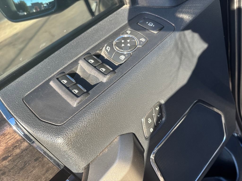 Used 2022 Ford F250 Lariat w/ Lariat Ultimate Package image 16