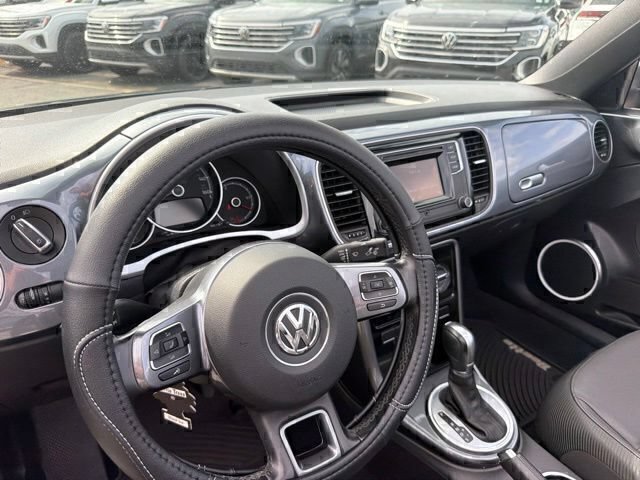 Used 2018 Volkswagen Beetle 2.0T S FWD image 22