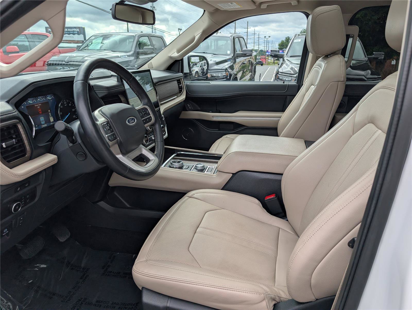 Used 2023 Ford Expedition Max Limited AWD/4WD image 18