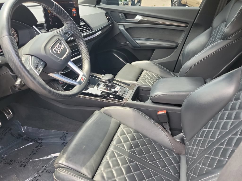 Used 2022 Audi SQ5 Premium Plus w/ Premium Plus Package AWD/4WD image 12