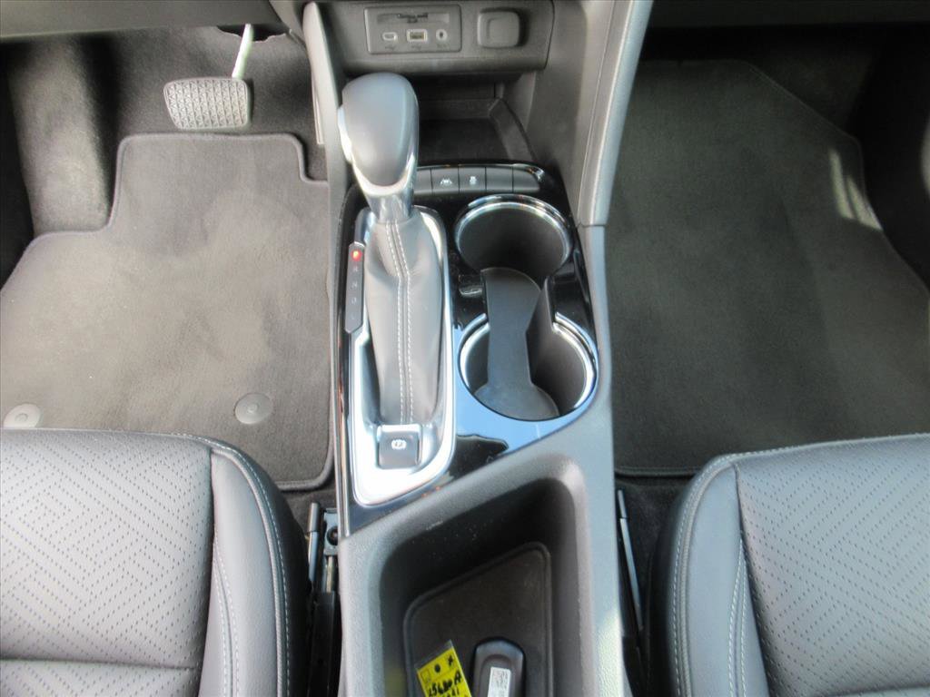 Used 2021 Buick Encore GX Essence w/ Advanced Technology Package image 21