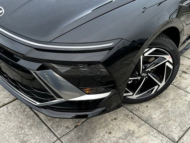 New 2026 Hyundai Sonata SEL image 2