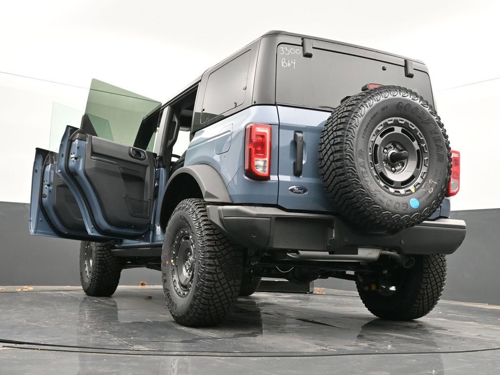 Used 2024 Ford Bronco Black Diamond image 75