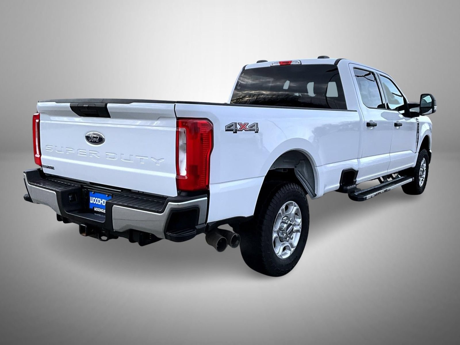 Used 2025 Ford F250 XLT AWD/4WD image 5