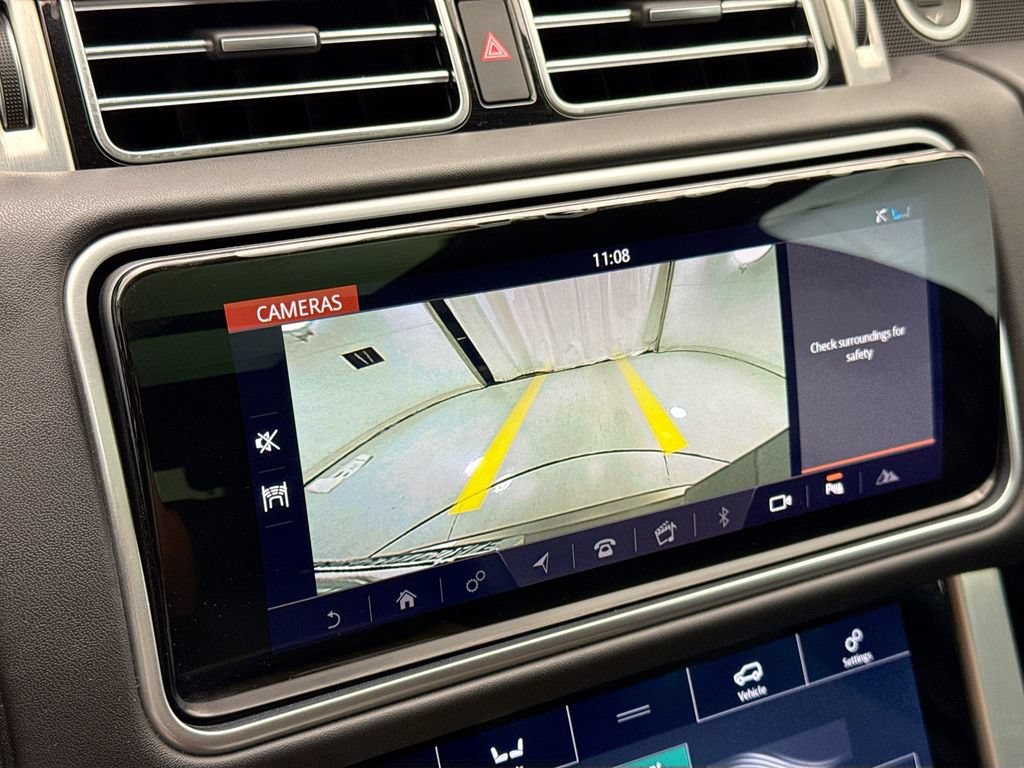 Used 2018 Land Rover Range Rover HSE AWD/4WD image 15