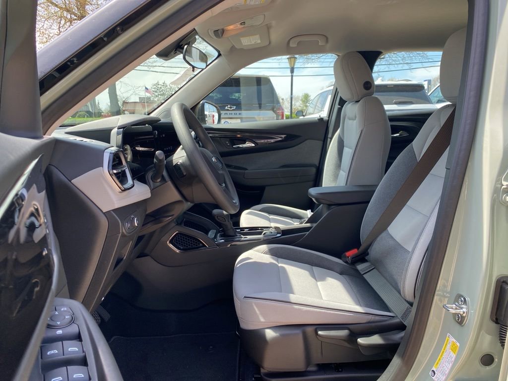 New 2026 Chevrolet TrailBlazer LS FWD image 12