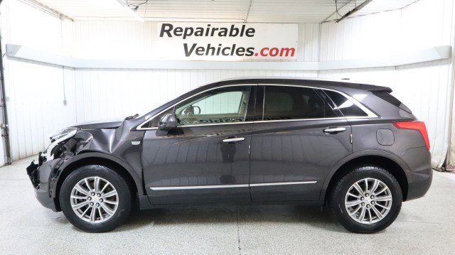 Used 2017 Cadillac XT5 Luxury w/ Driver Awareness Package