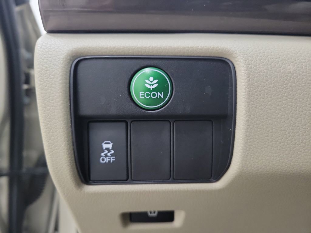 Used 2017 Honda Accord EX image 32