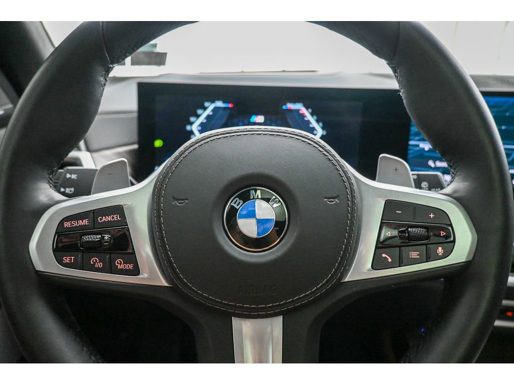 Used 2025 BMW X7 xDrive40i w/ Executive Package image 45