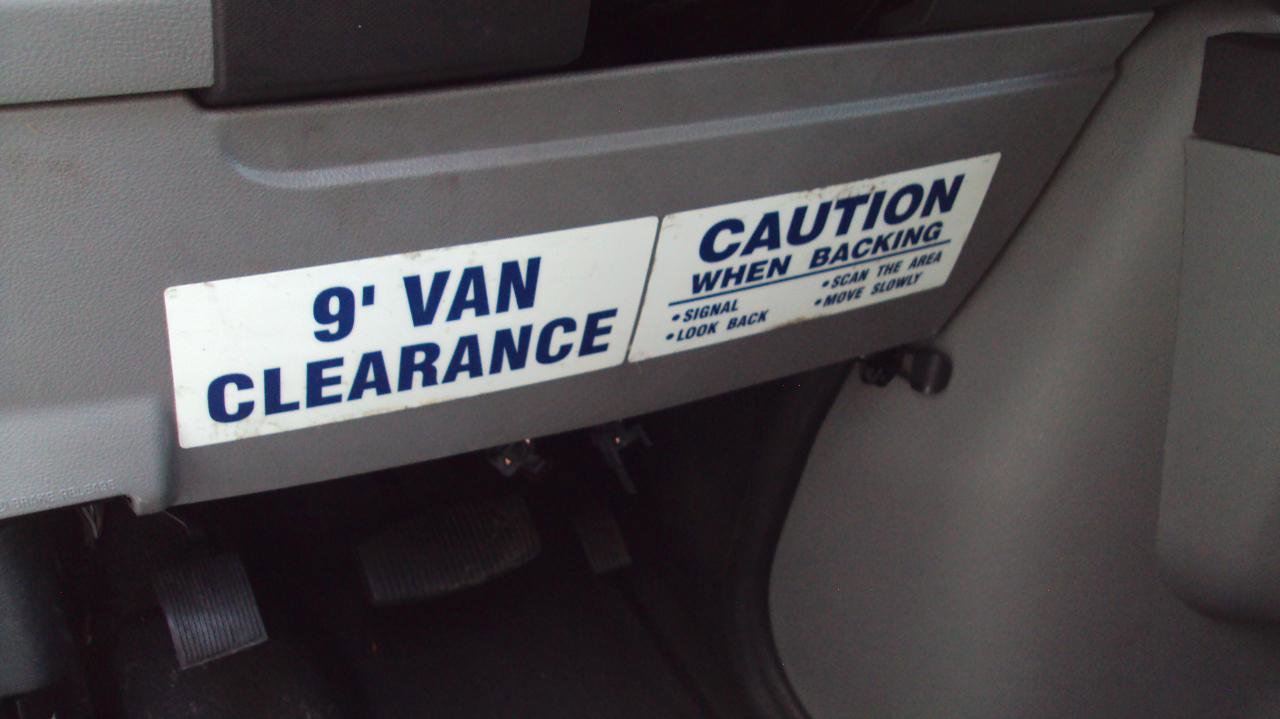 Used 2014 Ford E-250 and Econoline 250 Extended w/ Power Group image 28