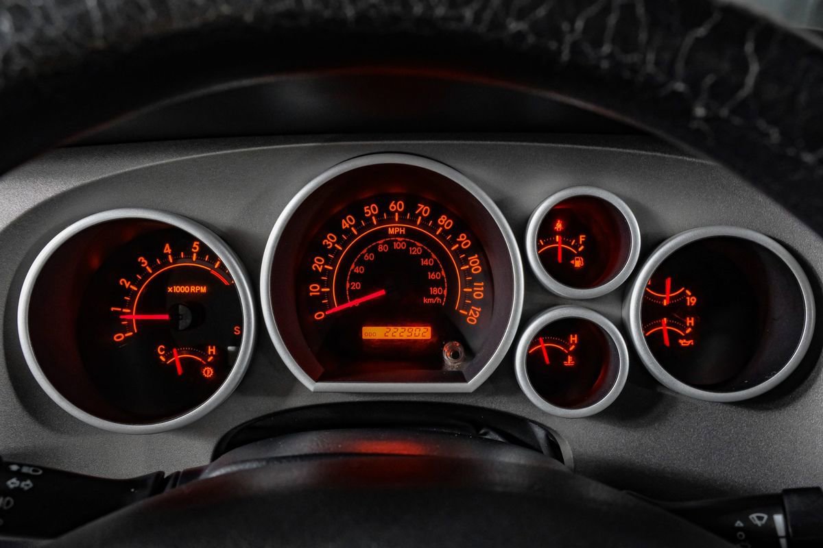 Used 2013 Toyota Tundra Grade w/ Tow Pkg image 19