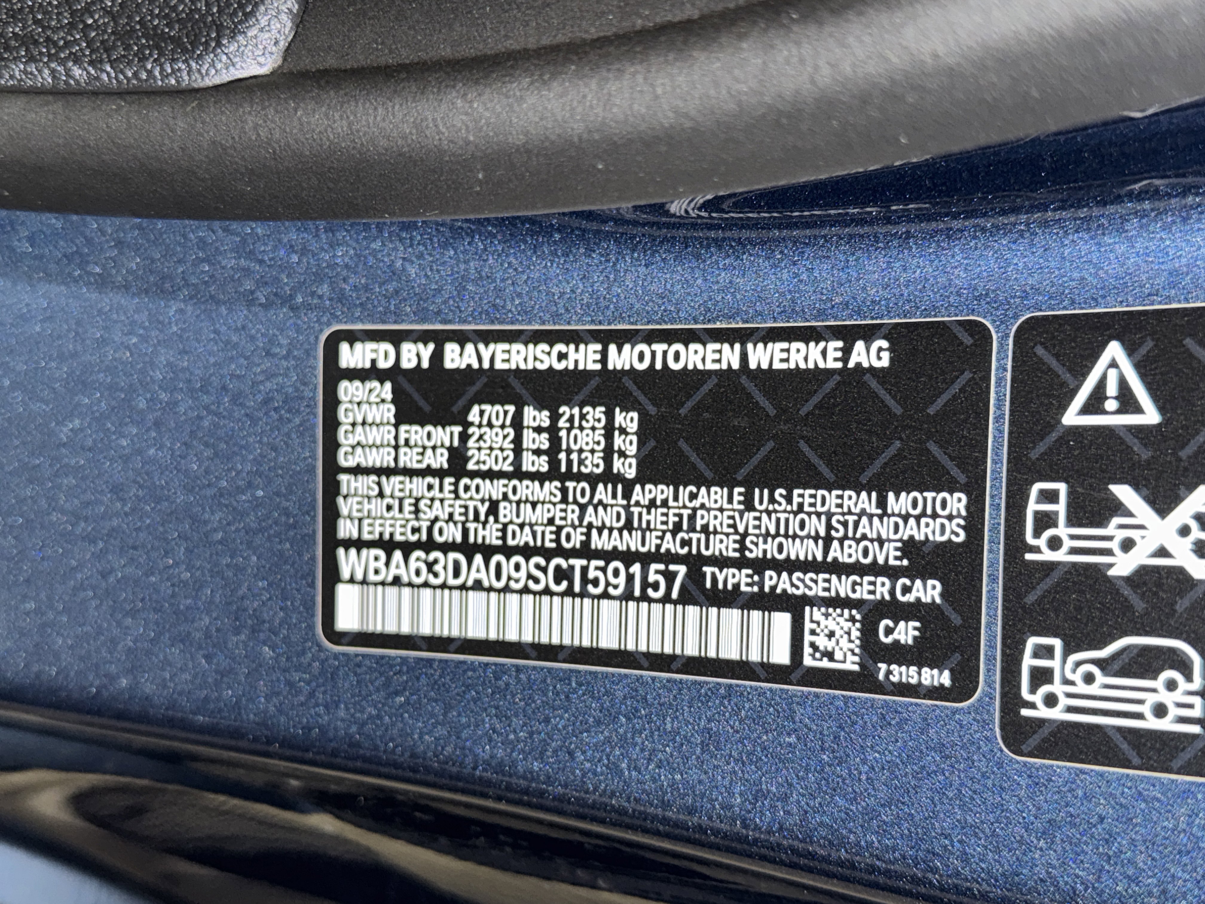 Used 2025 BMW 430i xDrive Coupe w/ Premium Package image 34