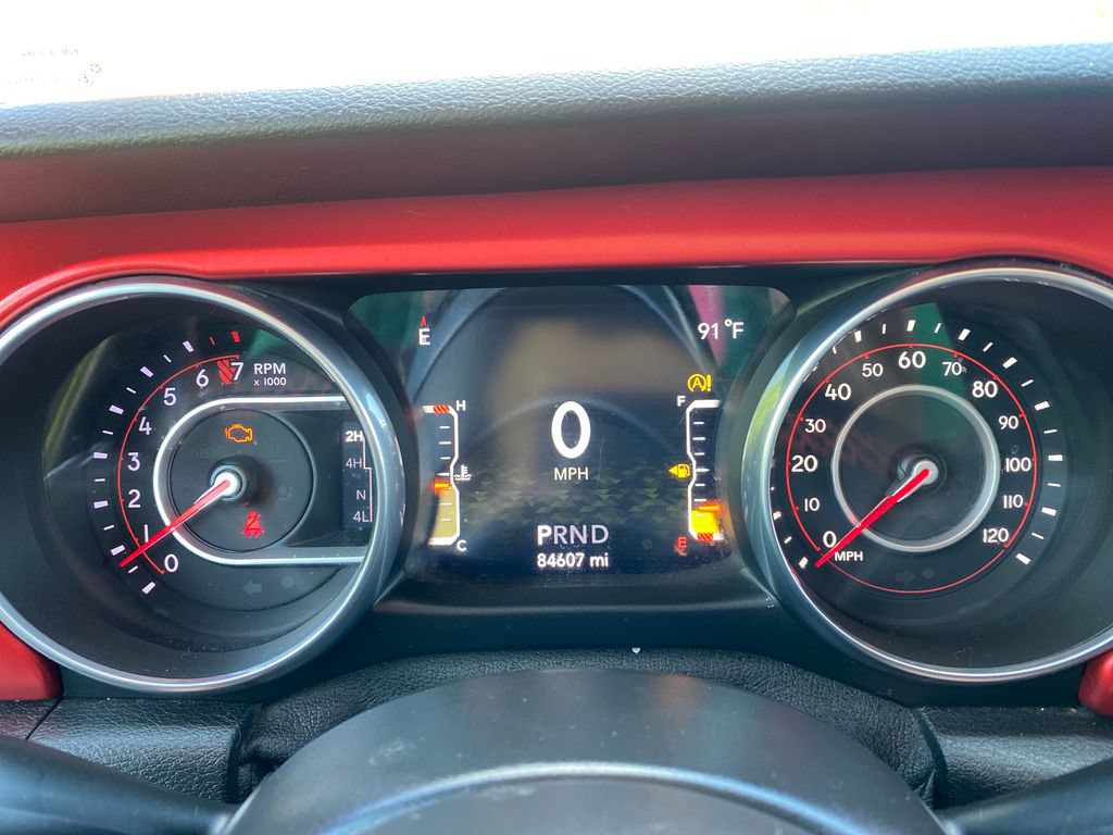 Used 2018 Jeep Wrangler Rubicon AWD/4WD image 24