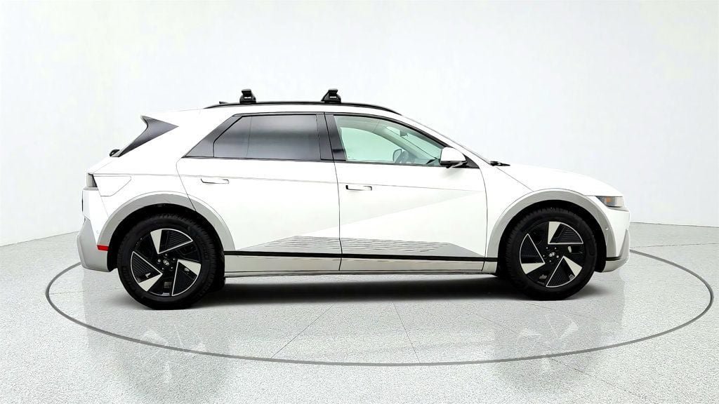 Used 2025 Hyundai Ioniq 5 Limited RWD image 4