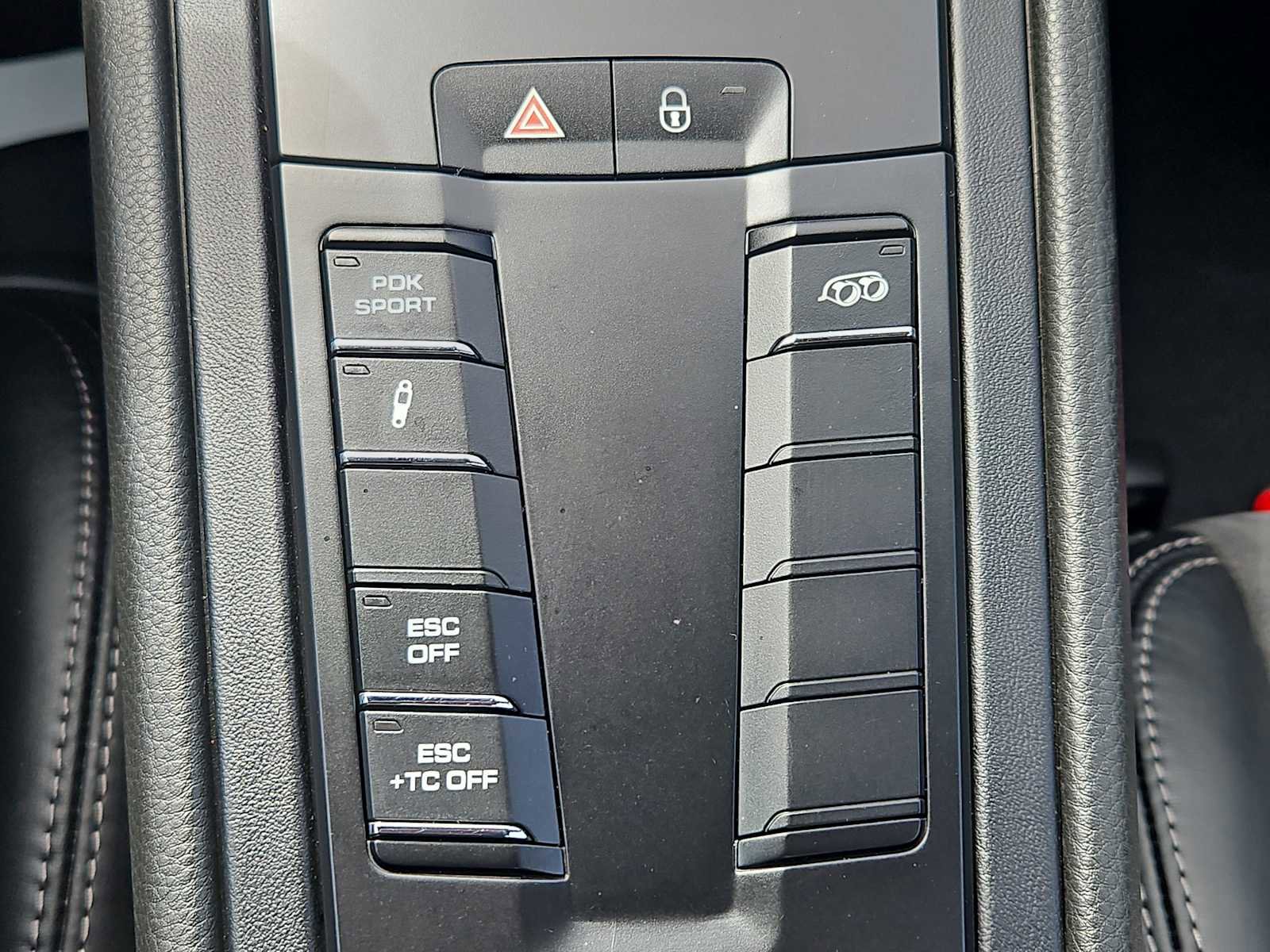 Certified 2015 Porsche 911 GT3 RWD image 16