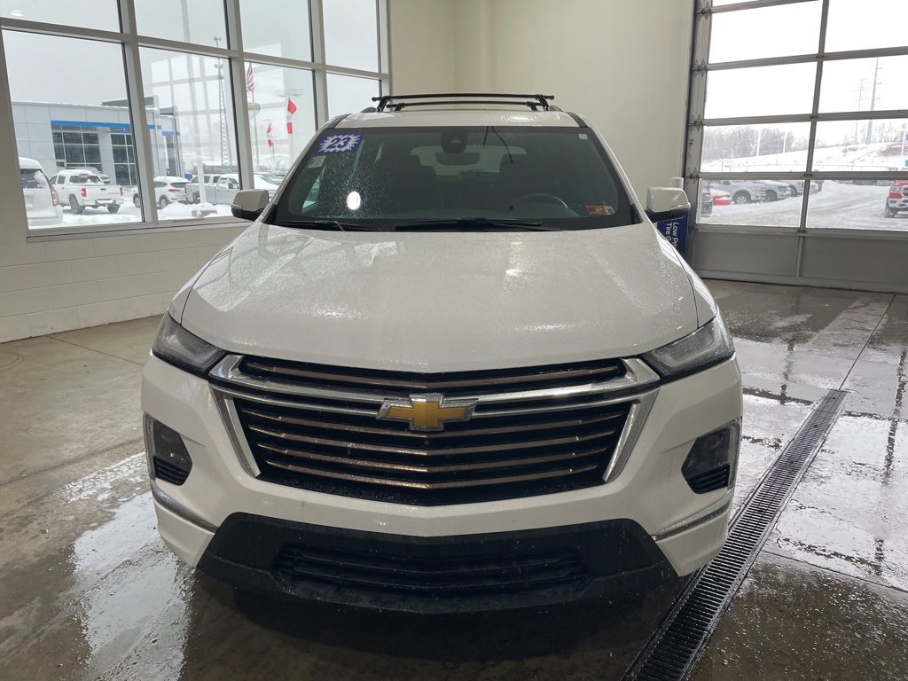 Used 2023 Chevrolet Traverse High Country image 2
