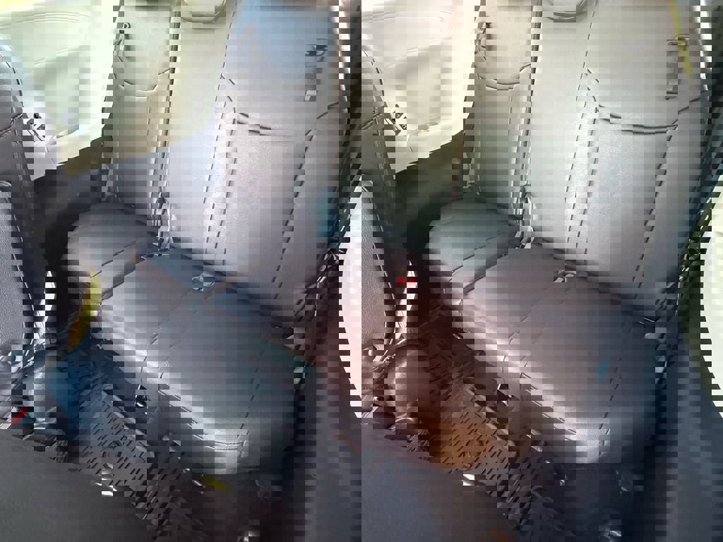 Used 2023 Toyota Sienna Platinum image 13