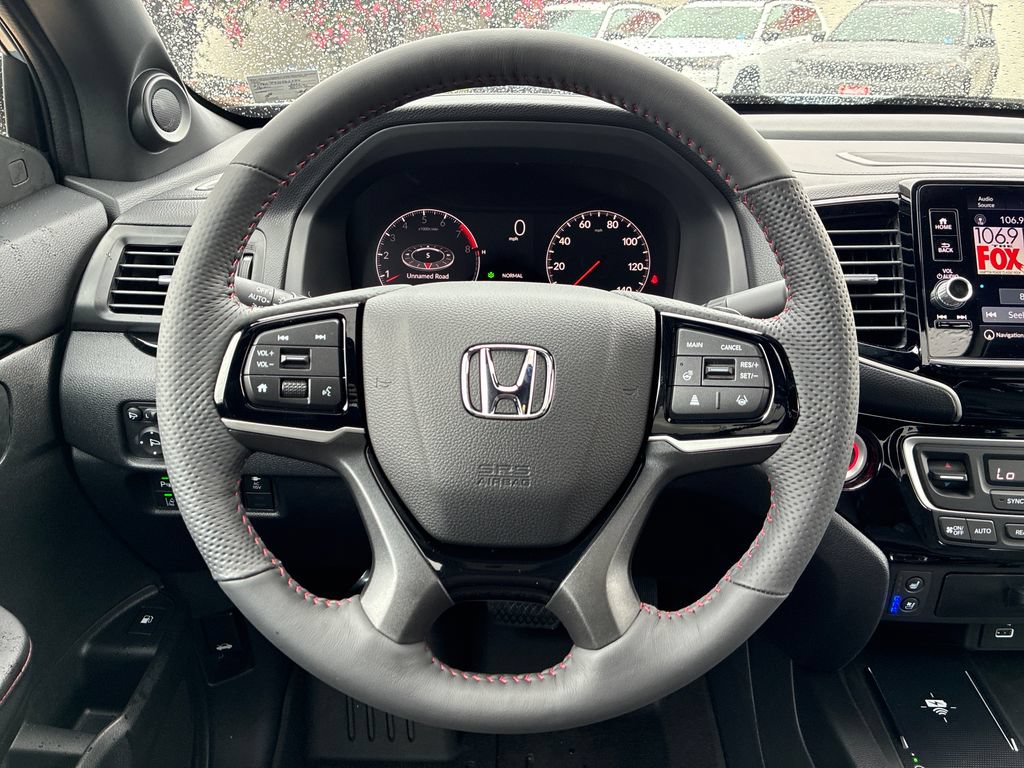 Used 2026 Honda Ridgeline Black Edition image 14