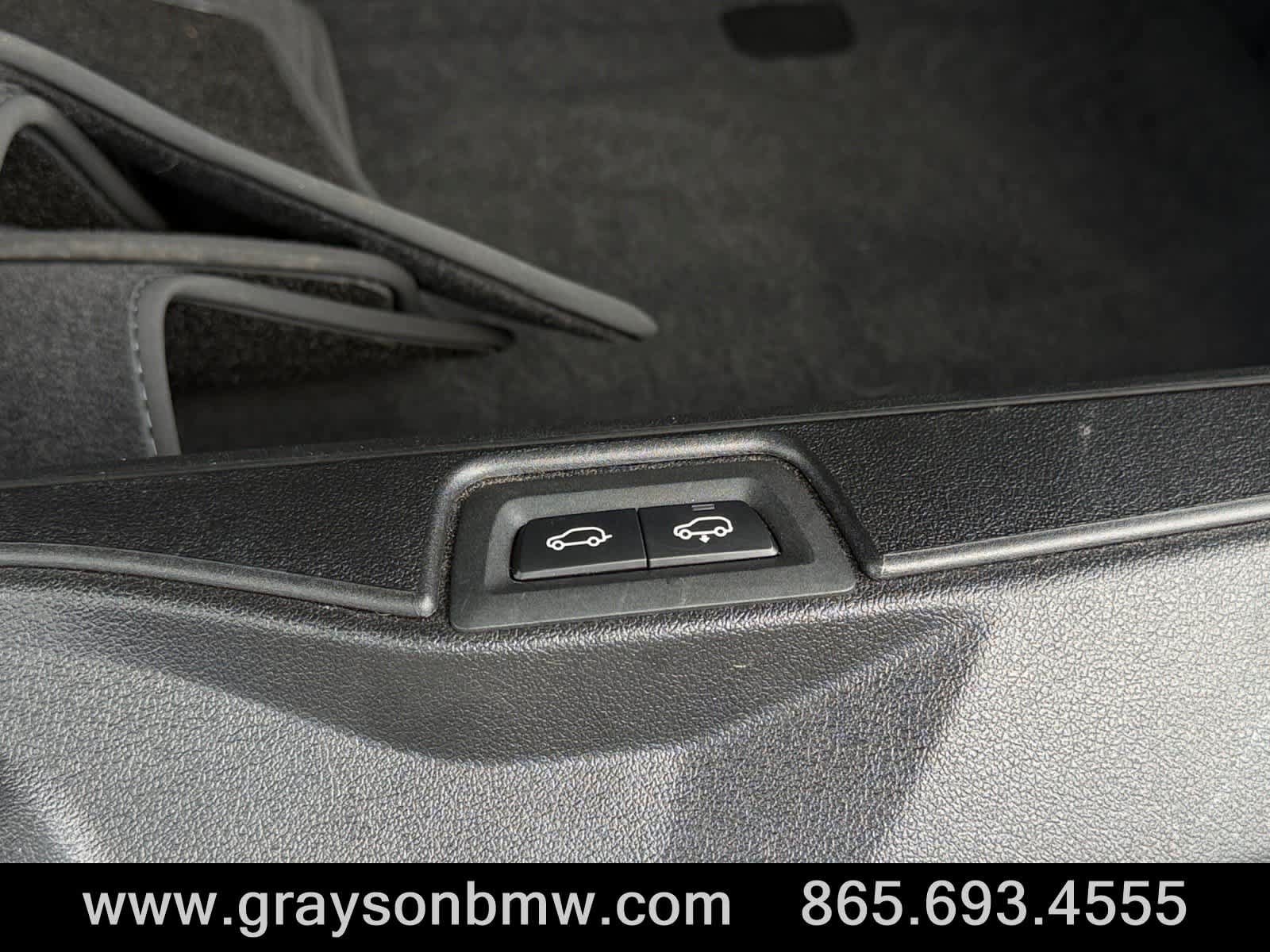 Used 2023 BMW X7 xDrive40i w/ Dynamic Handling Package AWD/4WD image 21
