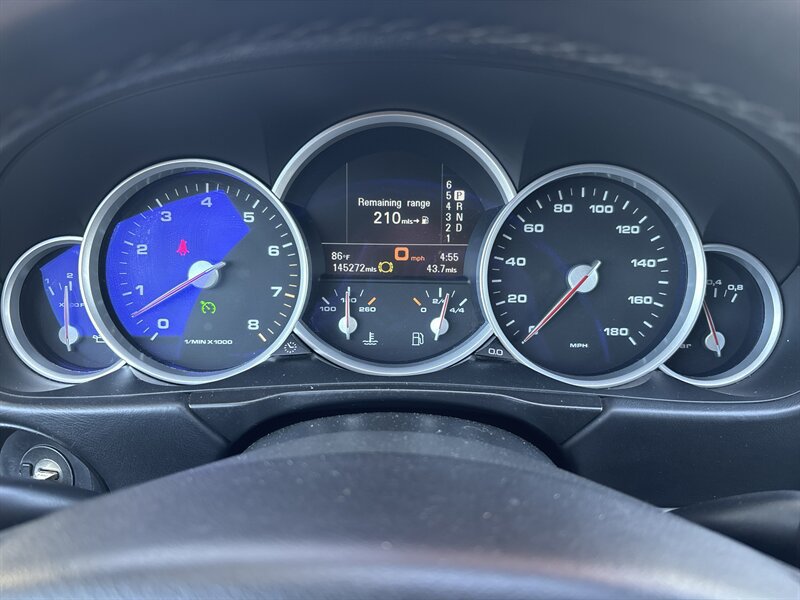 Used 2006 Porsche Cayenne Turbo S AWD/4WD image 40