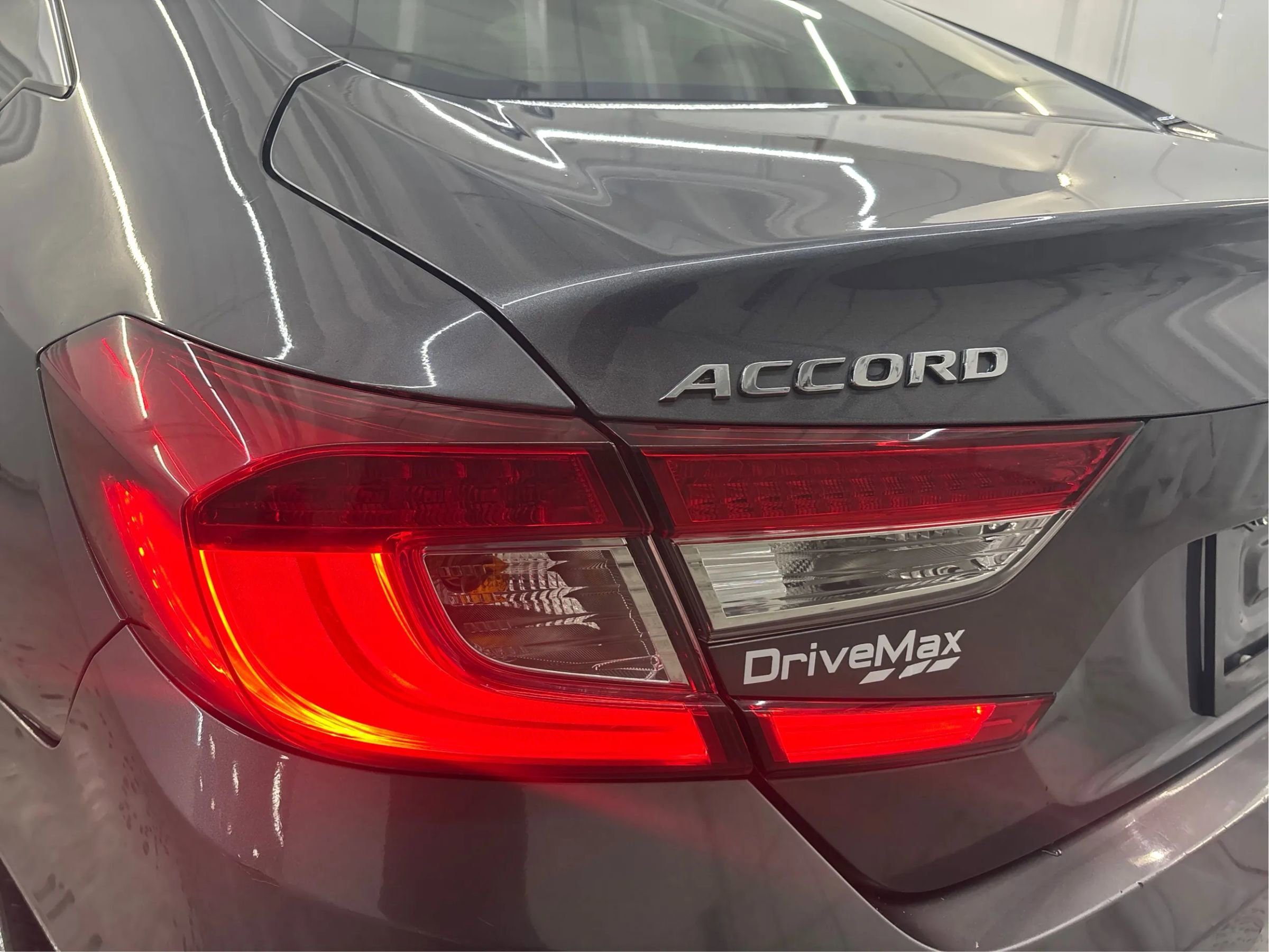 Used 2018 Honda Accord LX image 33