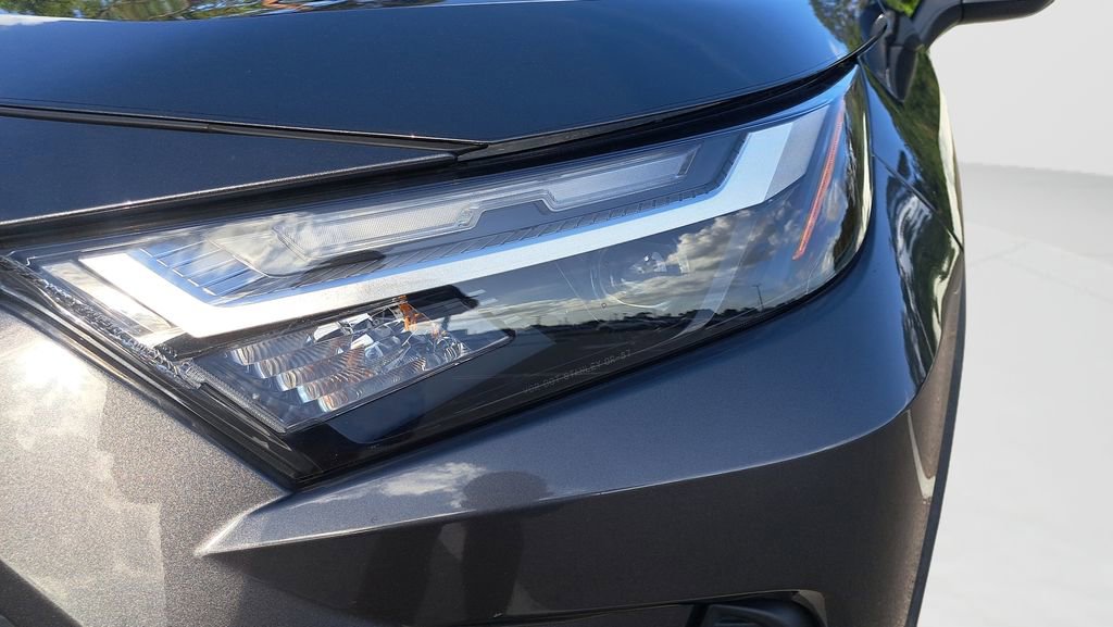 Certified 2023 Toyota RAV4 LE image 24
