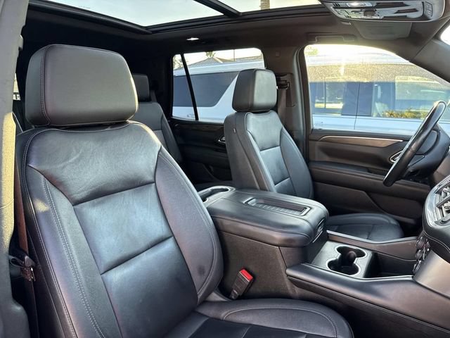 Used 2022 Chevrolet Tahoe Z71 w/ Luxury Package AWD/4WD image 16