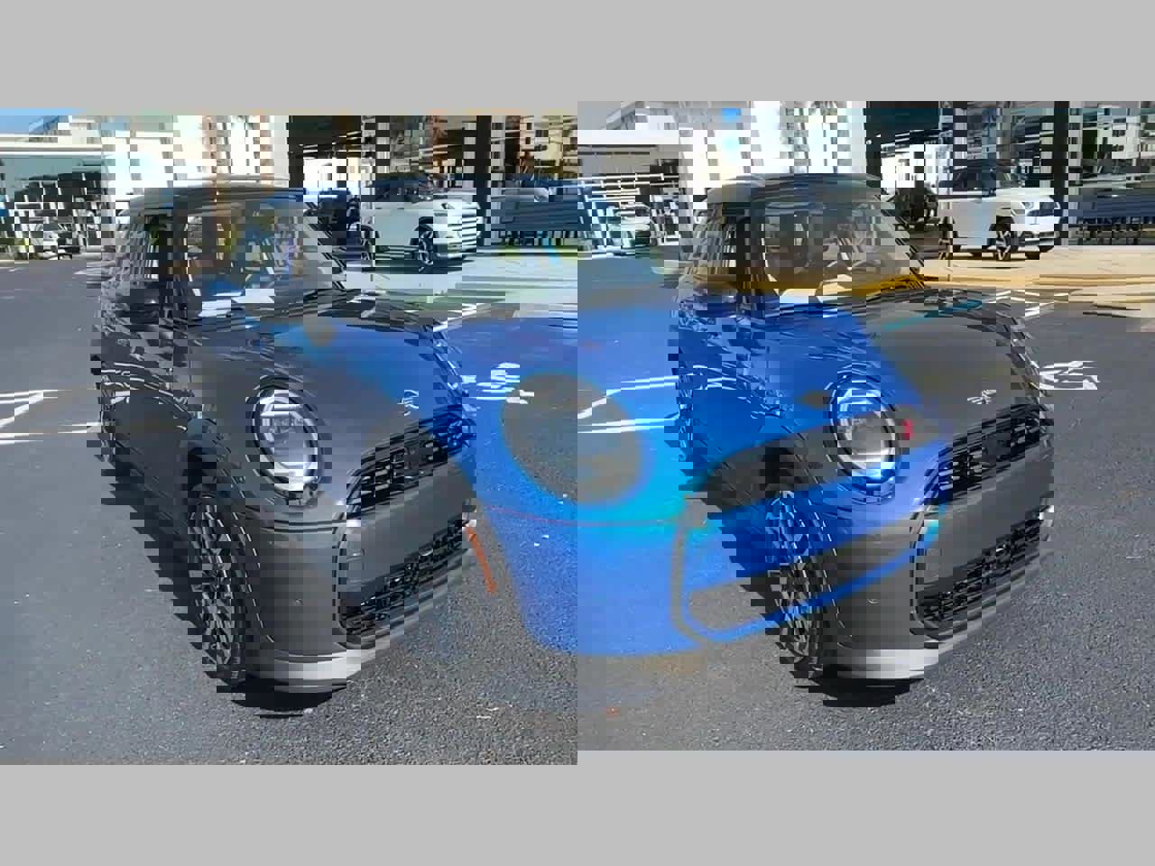 Used 2025 MINI Cooper S image 29