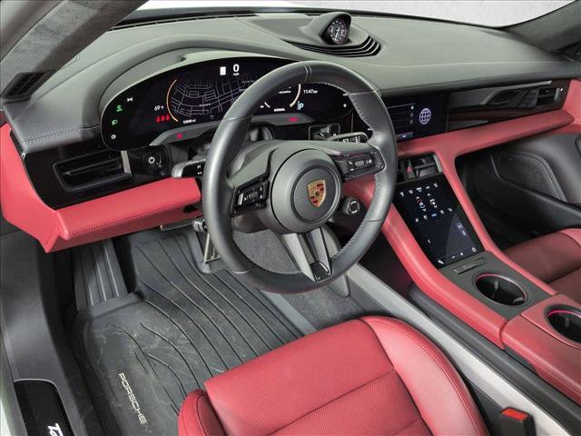 Certified 2023 Porsche Taycan GTS image 4