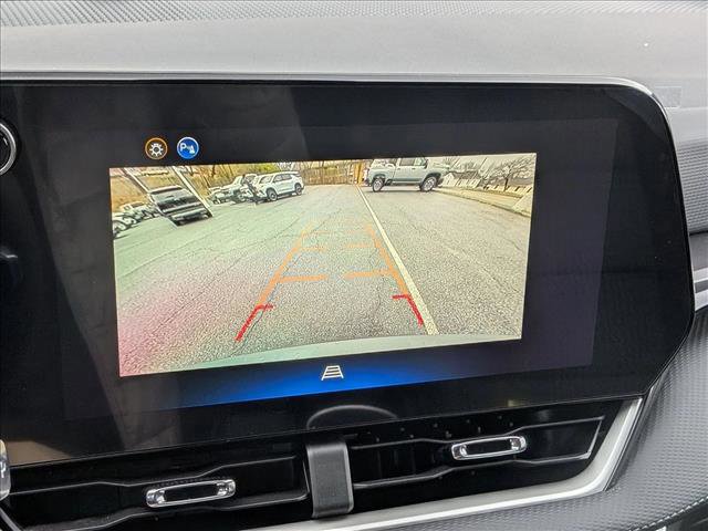 New 2026 Chevrolet Equinox LT image 13