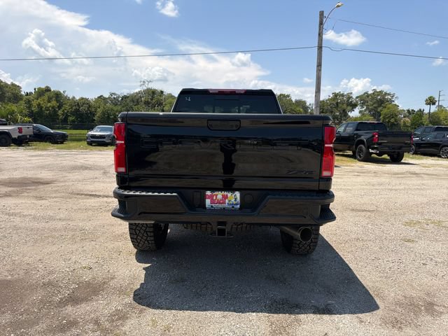 New 2026 Chevrolet Silverado 2500 ZR2 w/ LPO, Dark Essentials Package AWD/4WD image 11