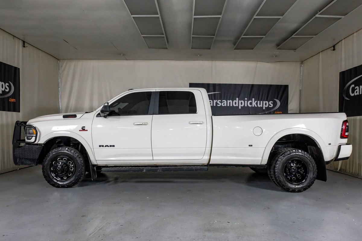 Used 2021 RAM 3500 Laramie w/ Night Edition AWD/4WD image 11