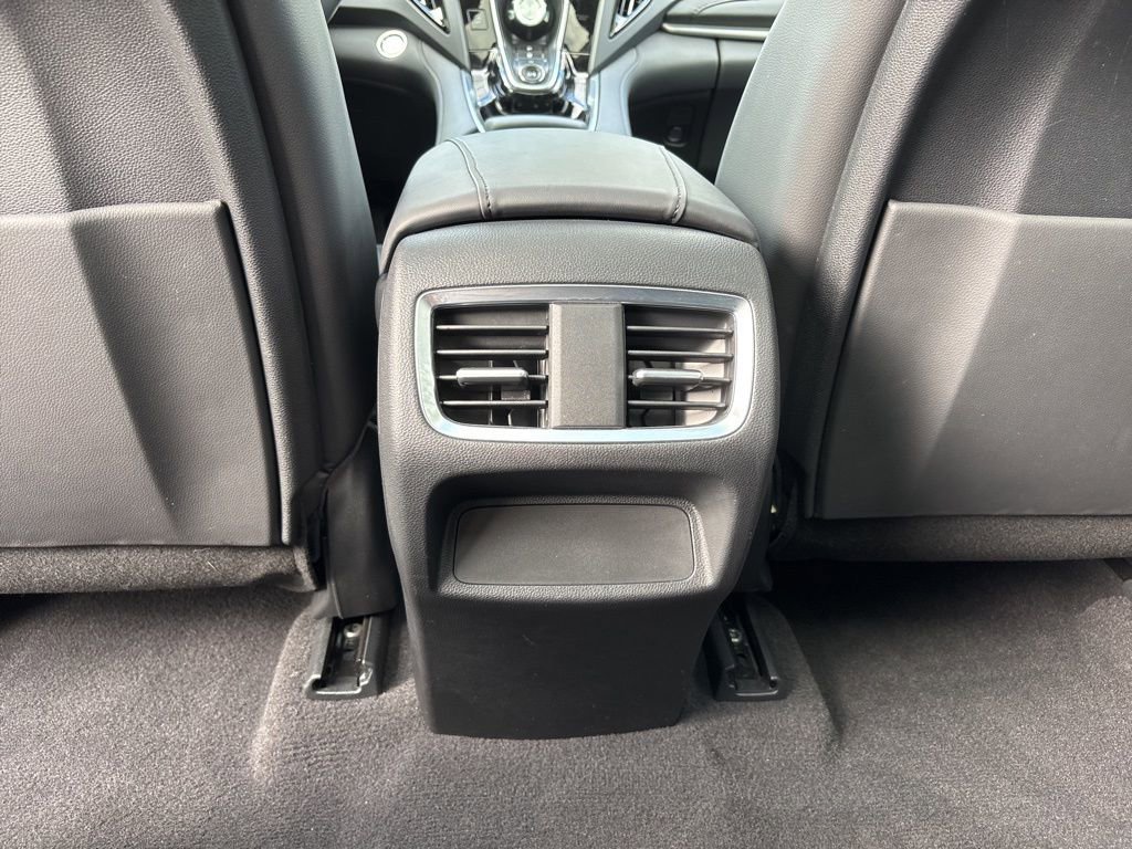 Used 2024 Acura RDX Base SH-AWD image 25