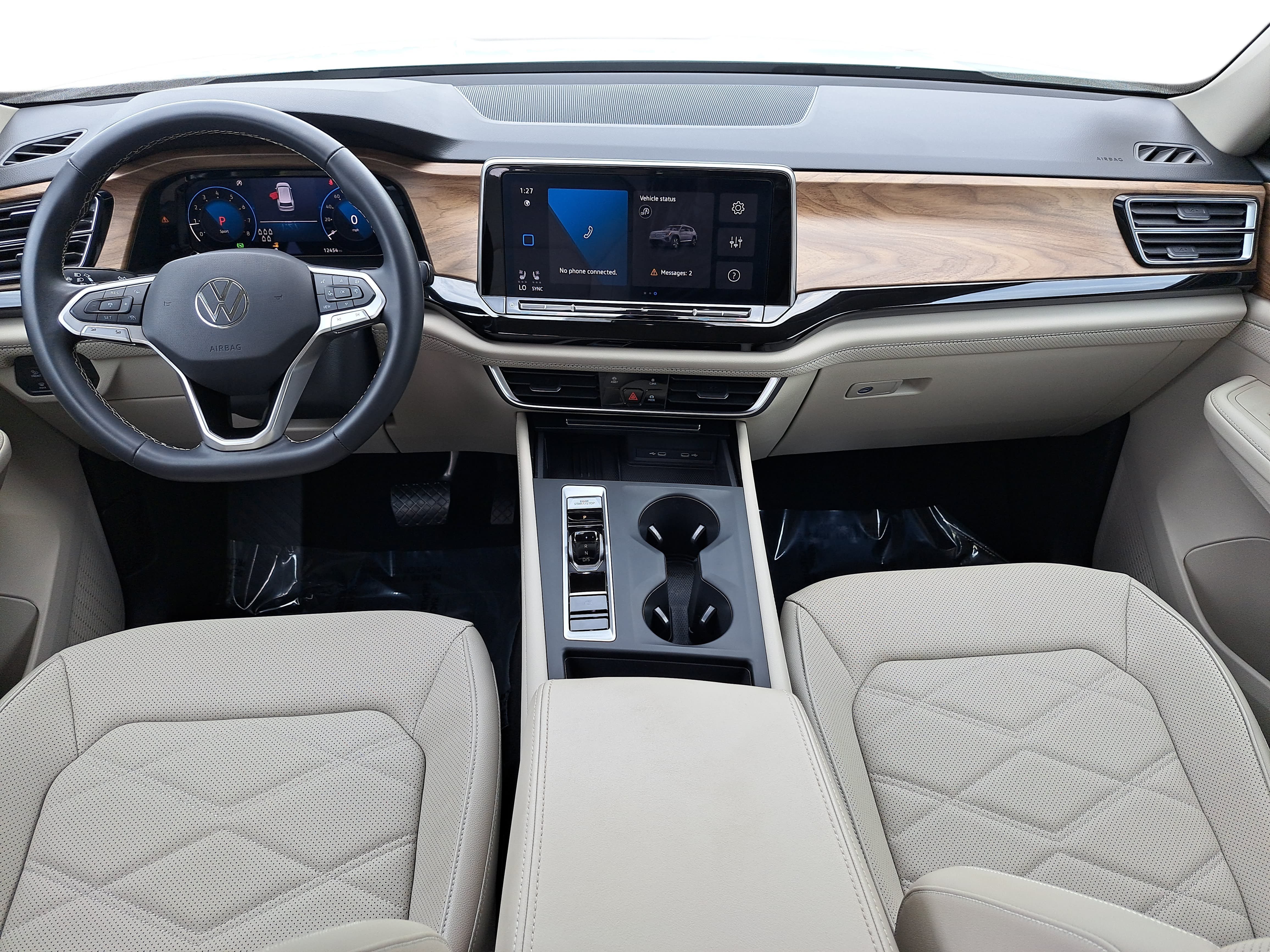 Certified 2025 Volkswagen Atlas SE AWD/4WD image 9